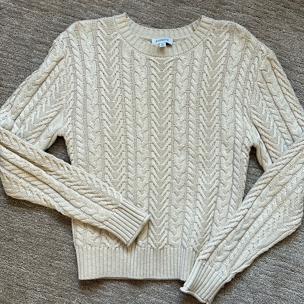 Evereve Cable Knot Classic Sweater